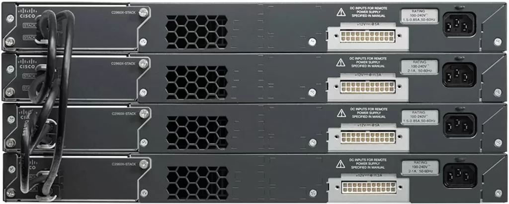 Stekirovanie_kommutatorov_Cisco.jpg Stekirovanie_kommutatorov_Cisco.jpg