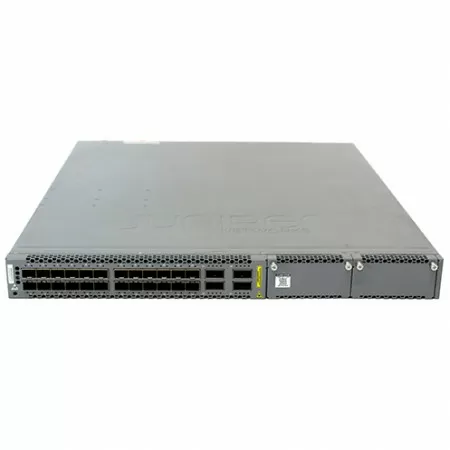 kommutator_Juniper_EX4600-40F-AFO